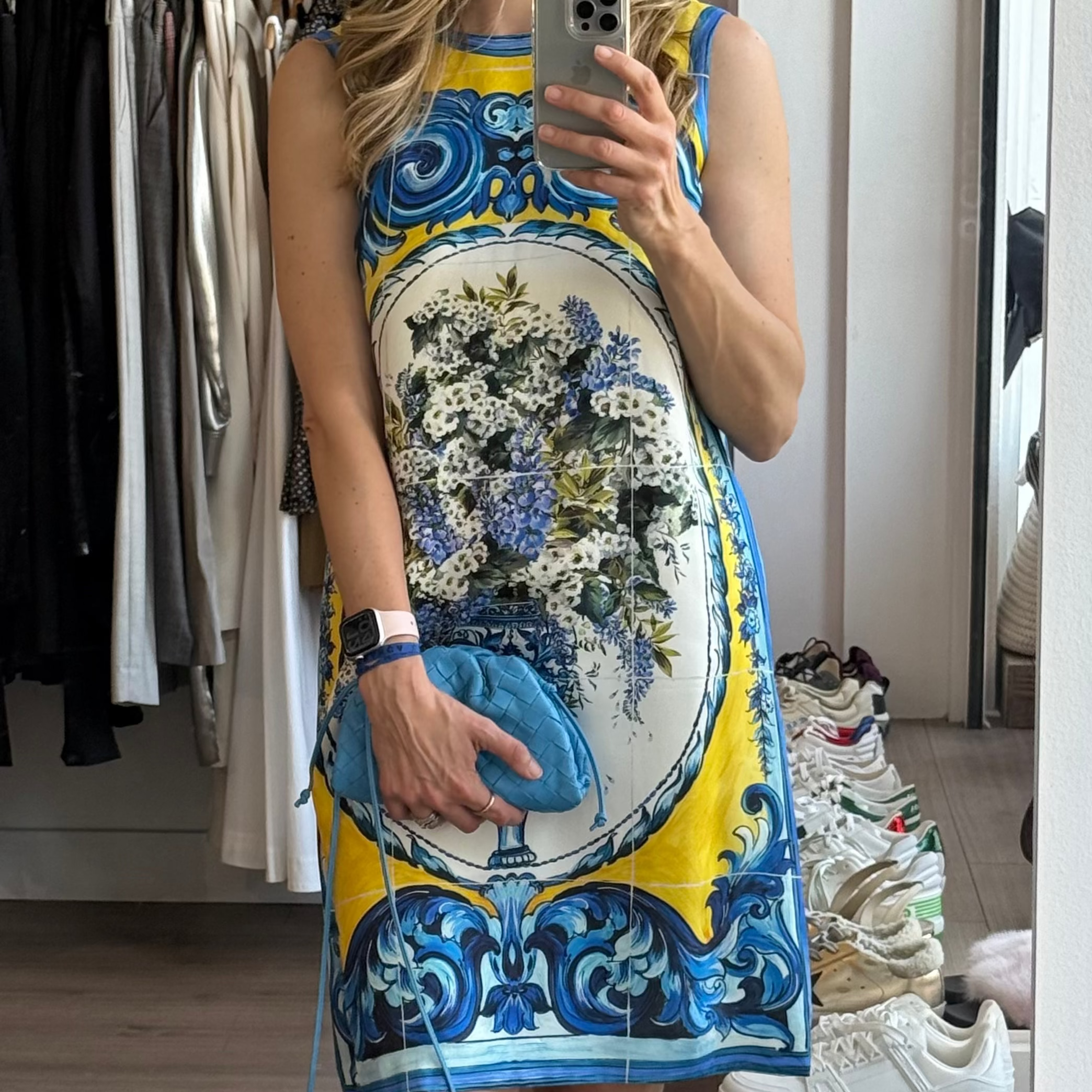 Dolce & Gabbana £1600 Blue Yellow & Ivory Print Silk Shift Dress M