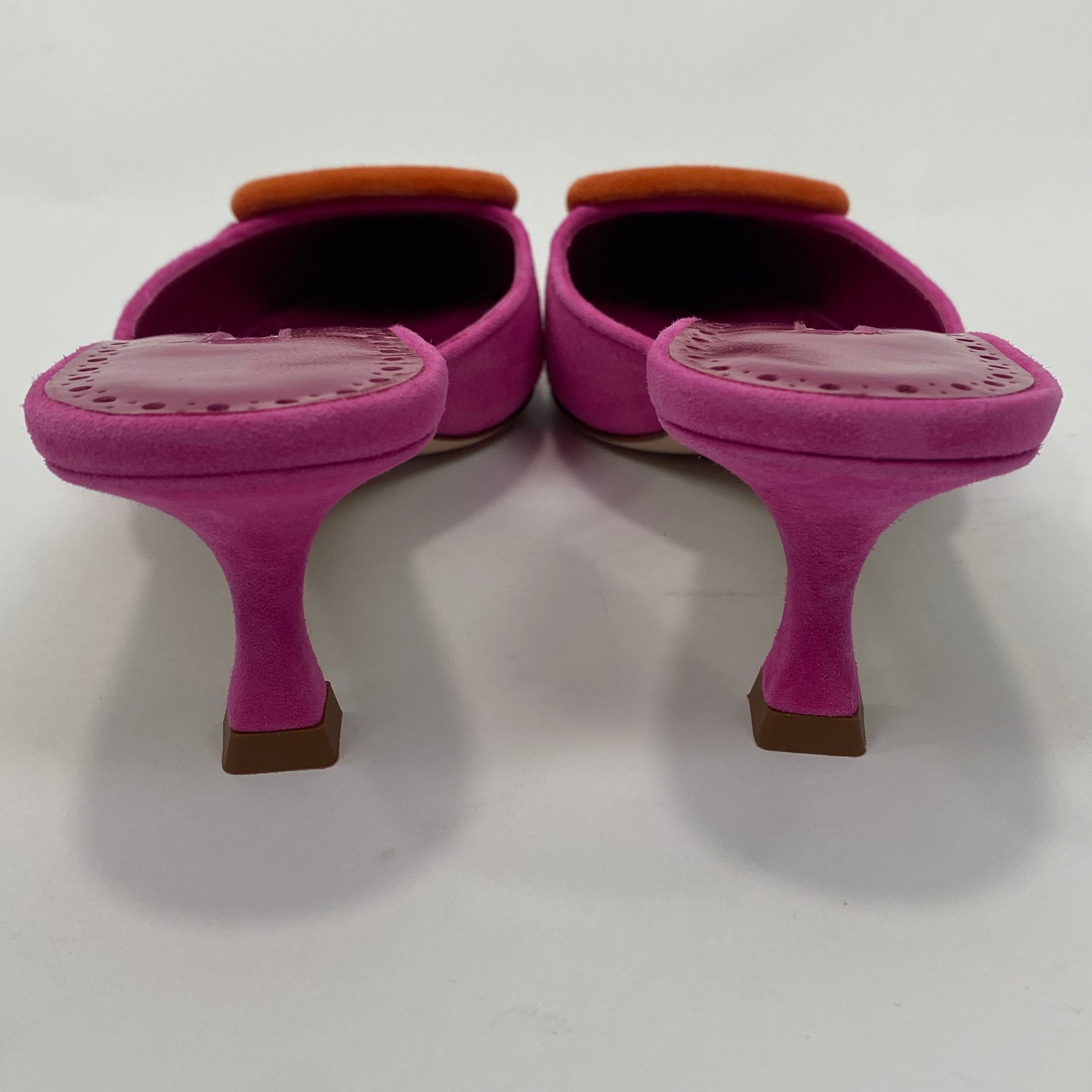 Manolo Blahnik New £695 Pink Suede Maysale Kitten Heels 35