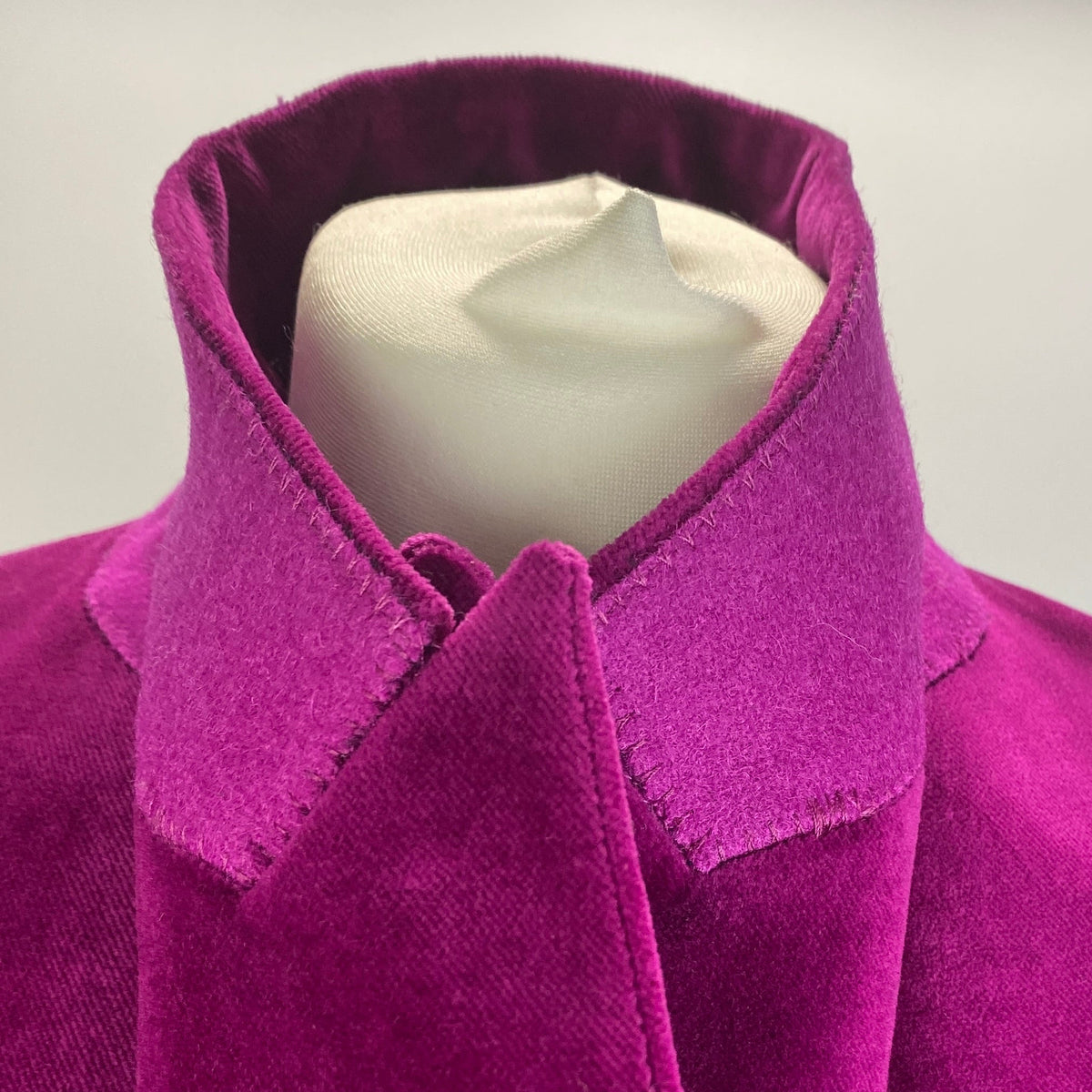 Knatchbull £2000 Bespoke Magenta Velvet Blazer XS