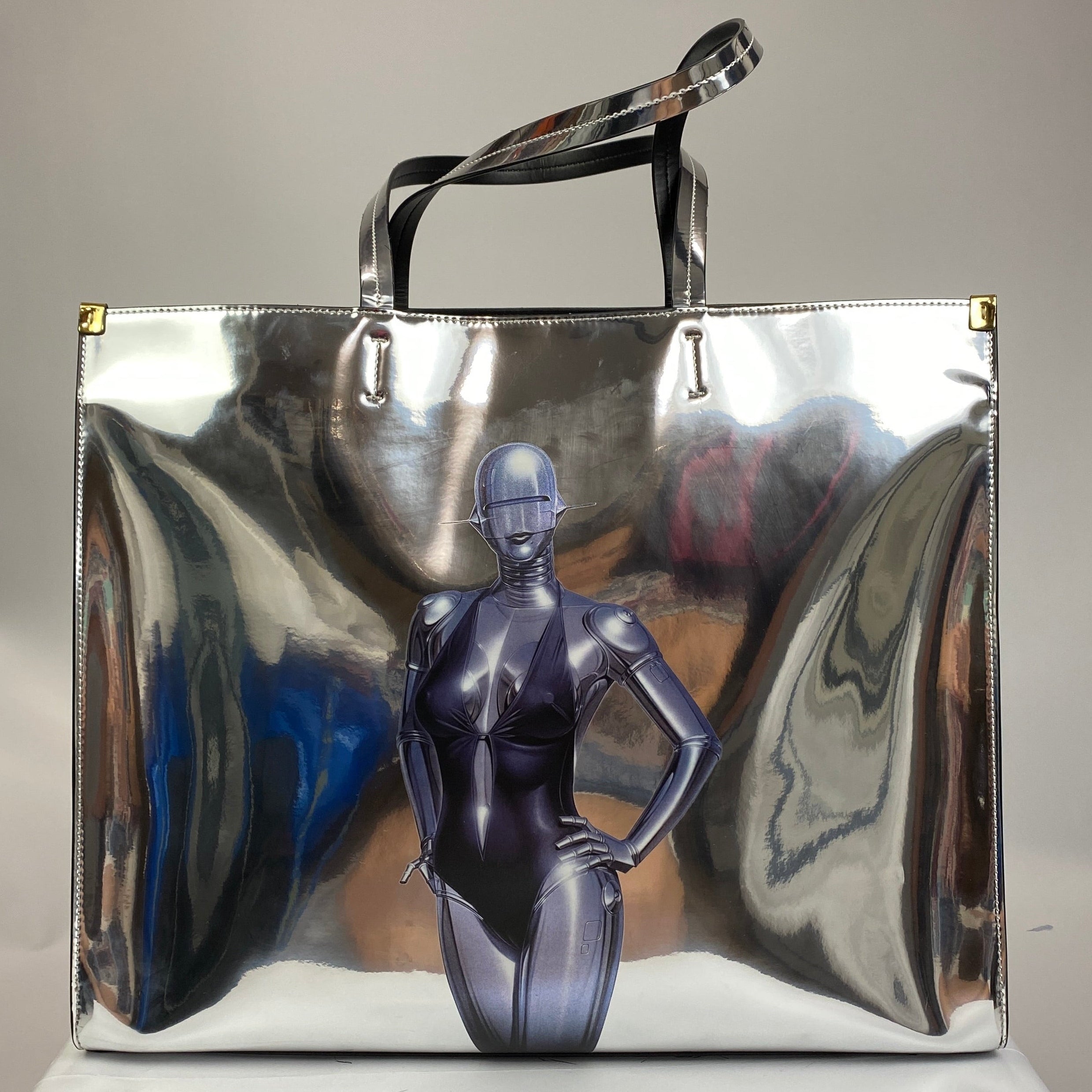 希少 HEAD PORTER LARGE SILVER TOTE BAG Stella McCartney X Sorayama New £900 Sexy Robot Silver Tote Bag