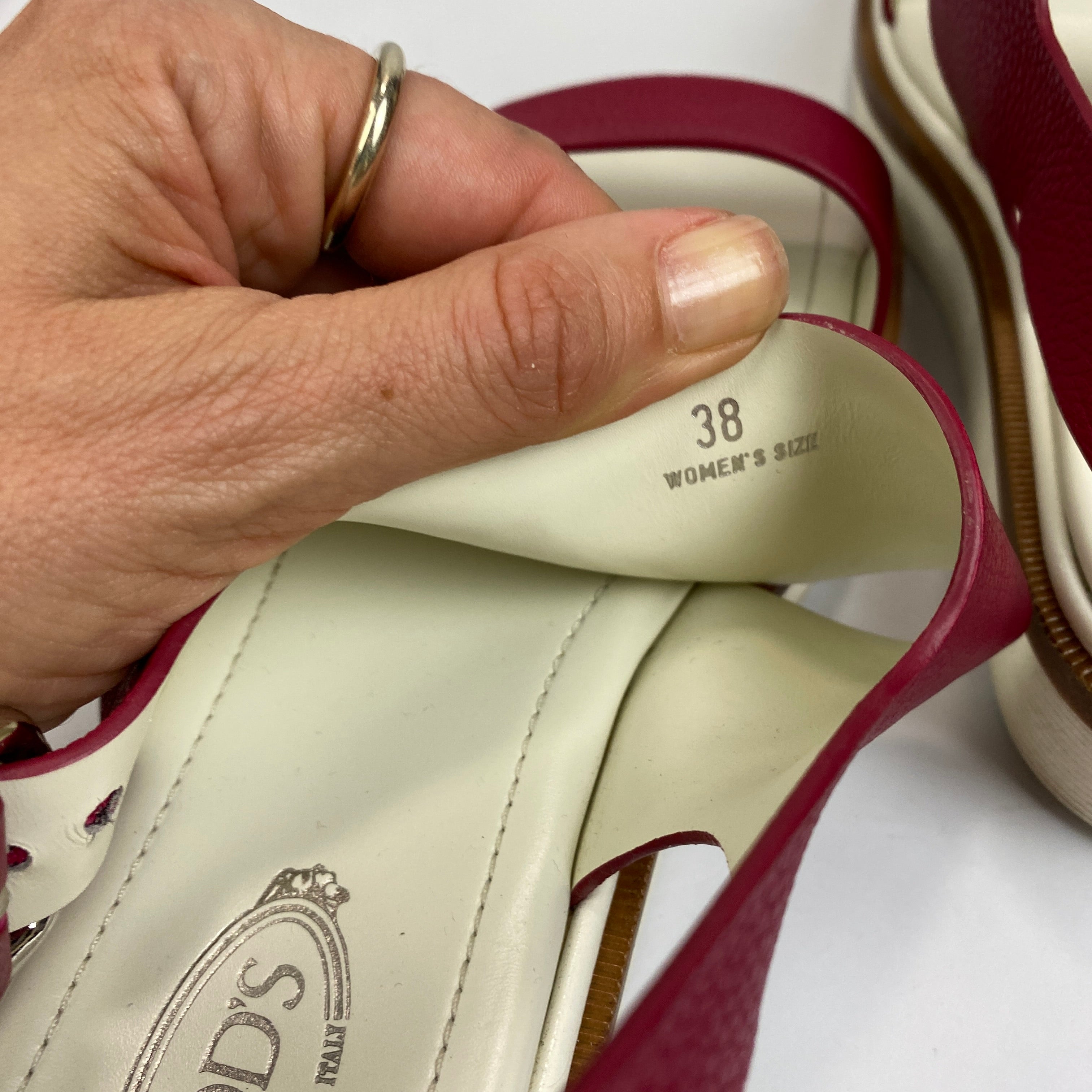 Tod's Raspberry Leather Flatform Sandals 38